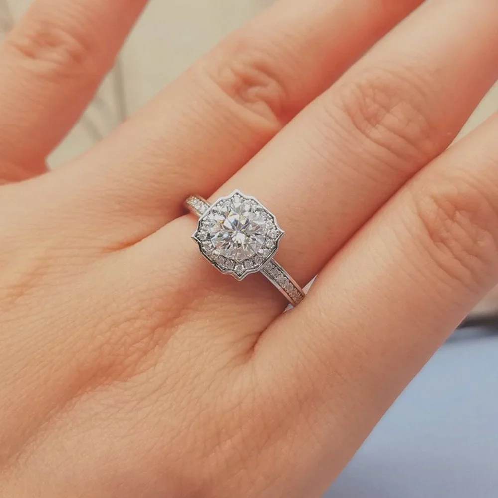 Certified 1ct. t.w. Moissanite Diamond Vinatge Halo Wedding Engagement Ring NEW